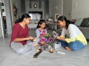 DIY-Paper-Makhar-Making