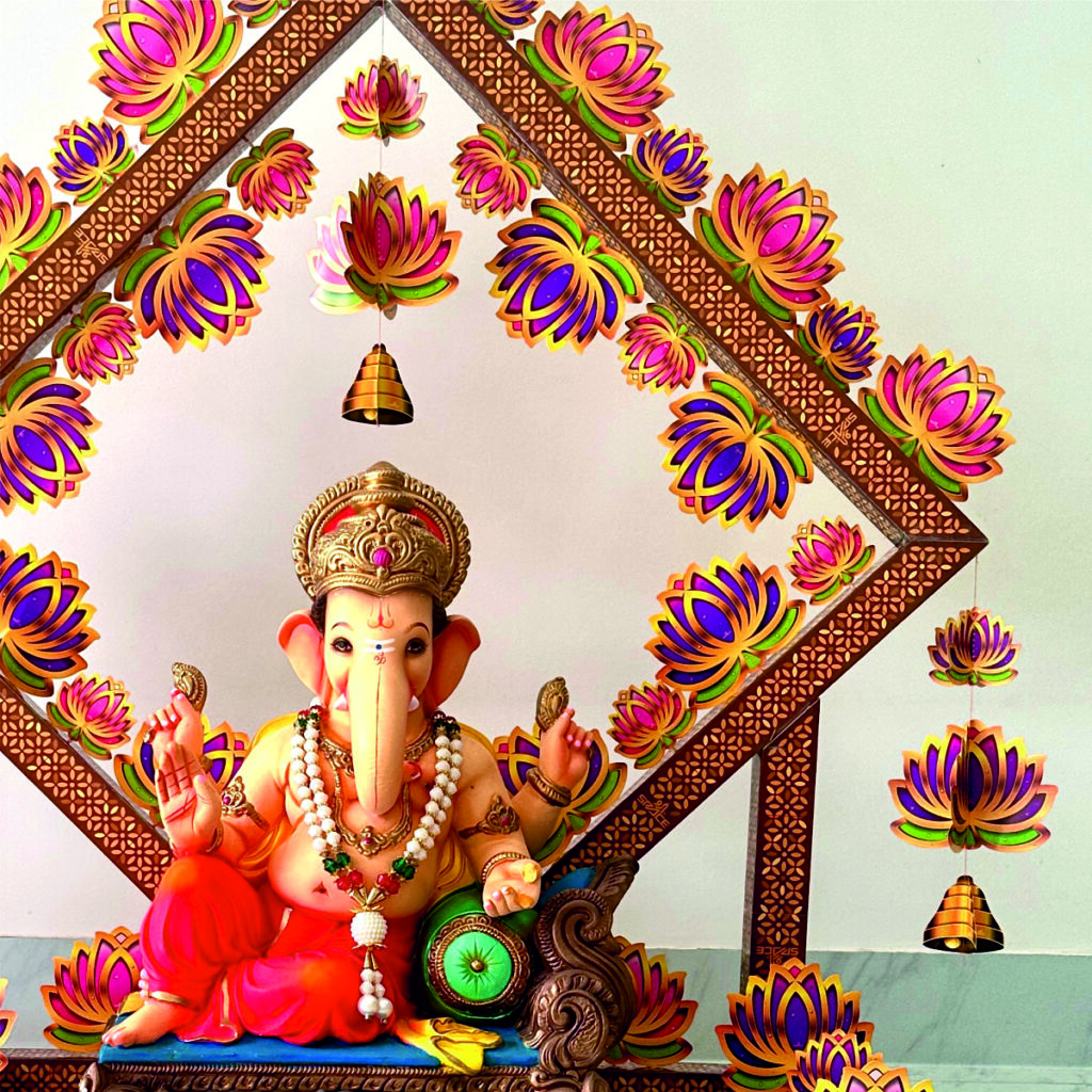 Paper Lotus Makhar 